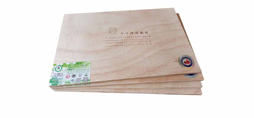豐葉板材：詳細(xì)介紹多層阻燃板結(jié)構(gòu)與制作工藝流程？